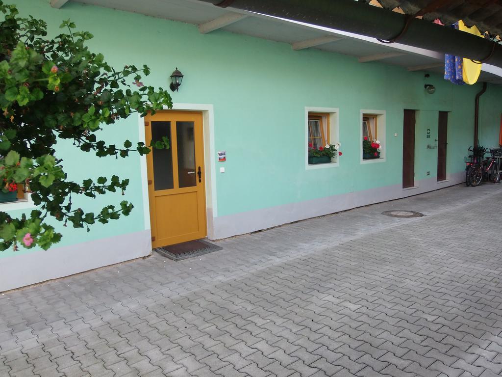 Penzion Netolice Экстерьер фото